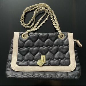 Betsey Johnson black heart shoulder bag